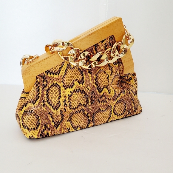 Stylish Women's Snakeskin Print Wooden Handle Clutch Crossbody - Picture 5 of 12